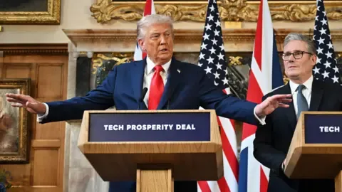 Trump Suggests Starmer Might Use Armed Forces to Secure UK Borders